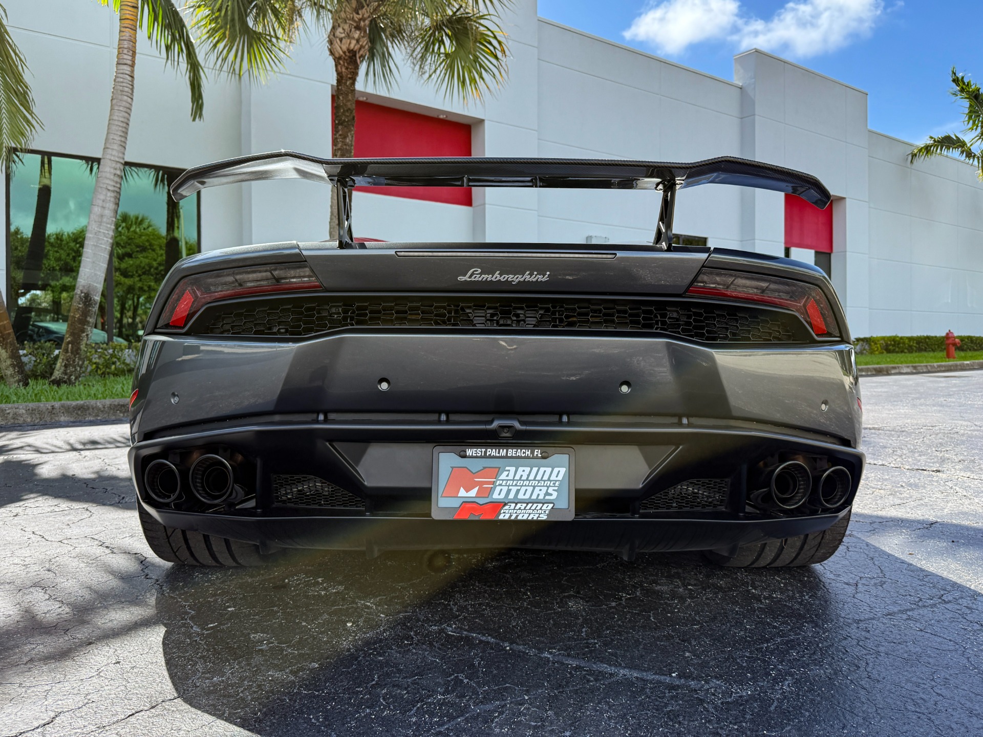 Used-2016-Lamborghini-Huracan-LP-610-4-Spyder