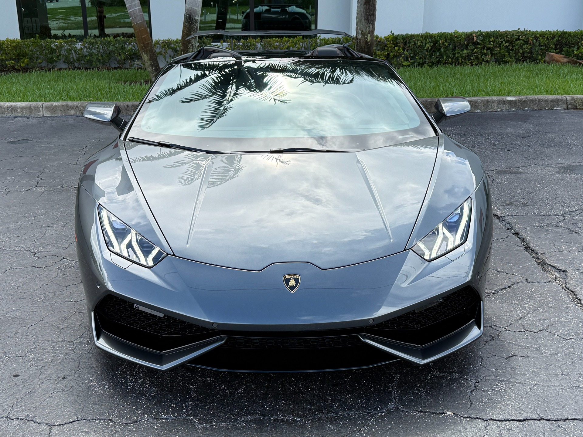 Used-2016-Lamborghini-Huracan-LP-610-4-Spyder