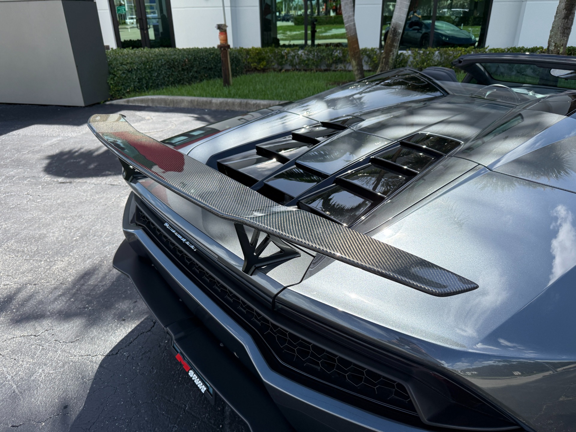 Used-2016-Lamborghini-Huracan-LP-610-4-Spyder