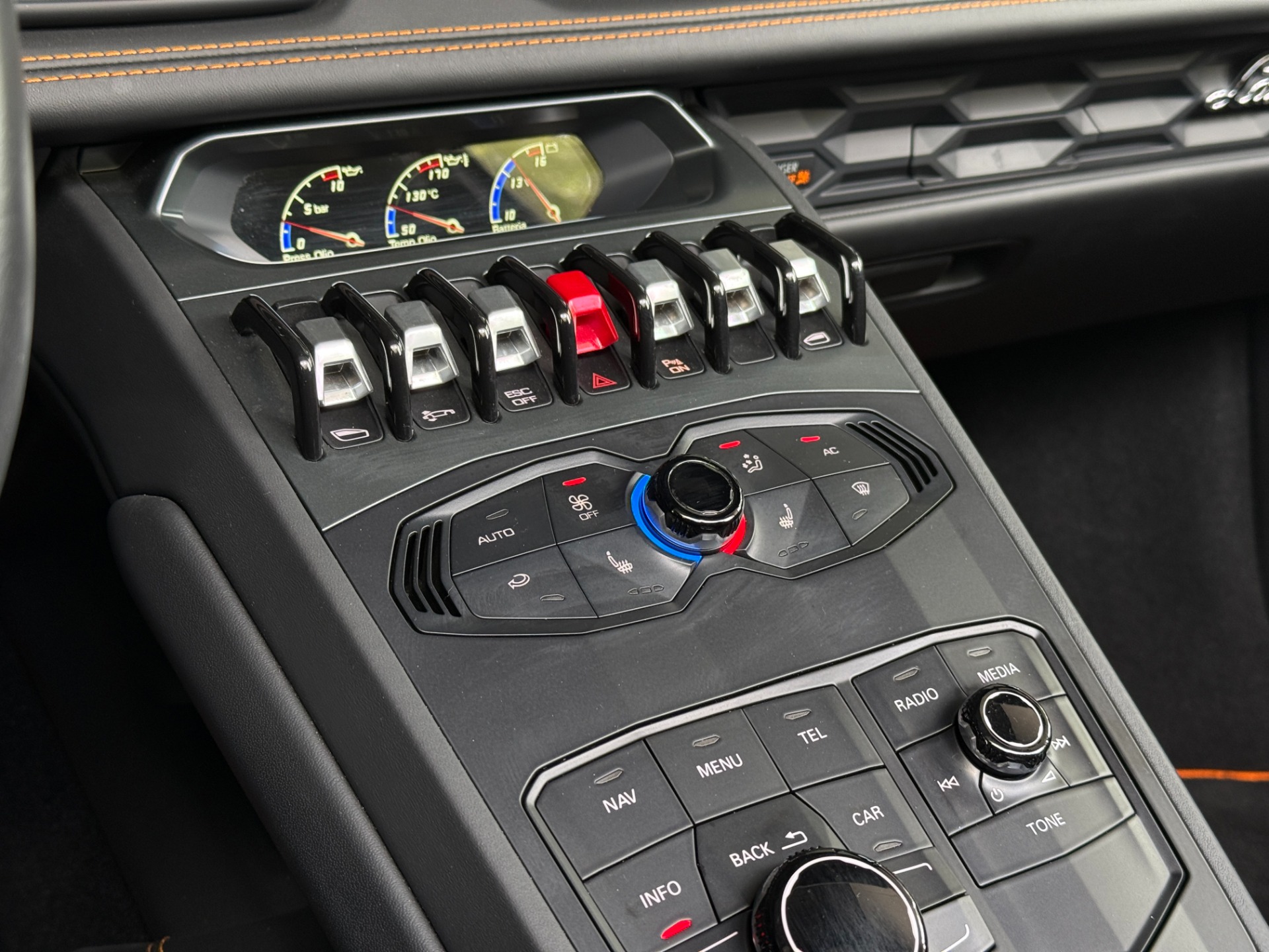 Used-2016-Lamborghini-Huracan-LP-610-4-Spyder