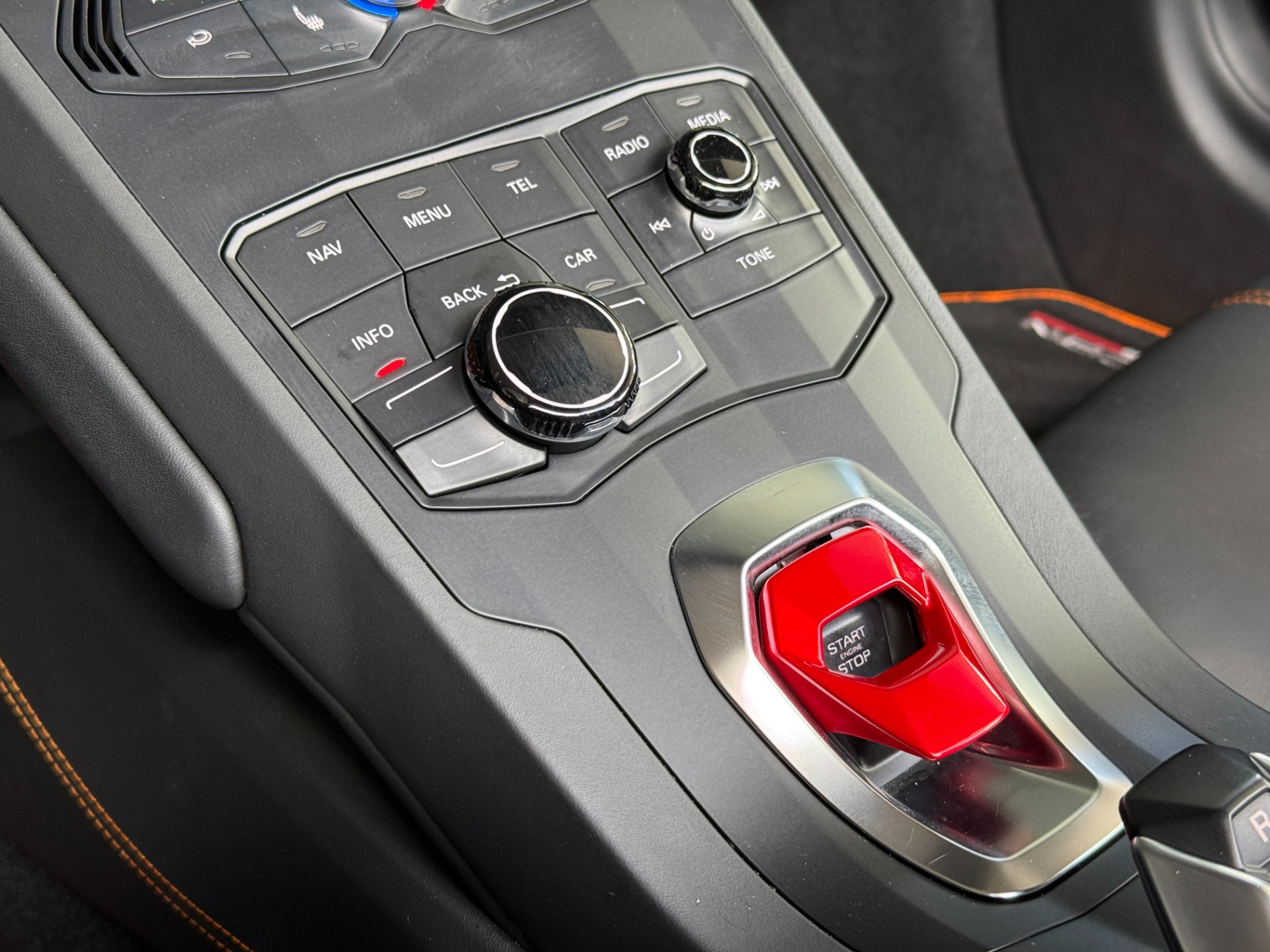 Used-2016-Lamborghini-Huracan-LP-610-4-Spyder