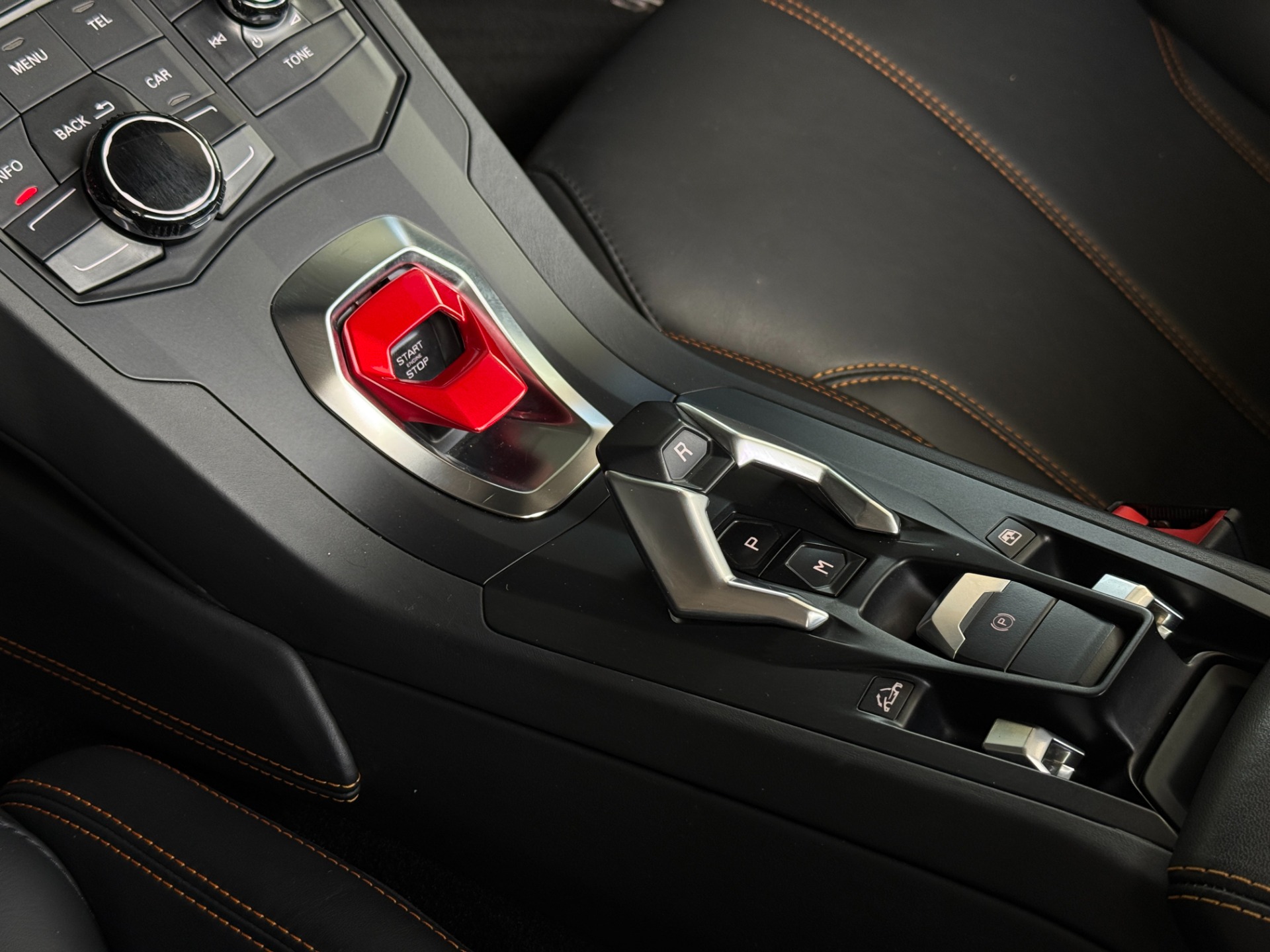 Used-2016-Lamborghini-Huracan-LP-610-4-Spyder