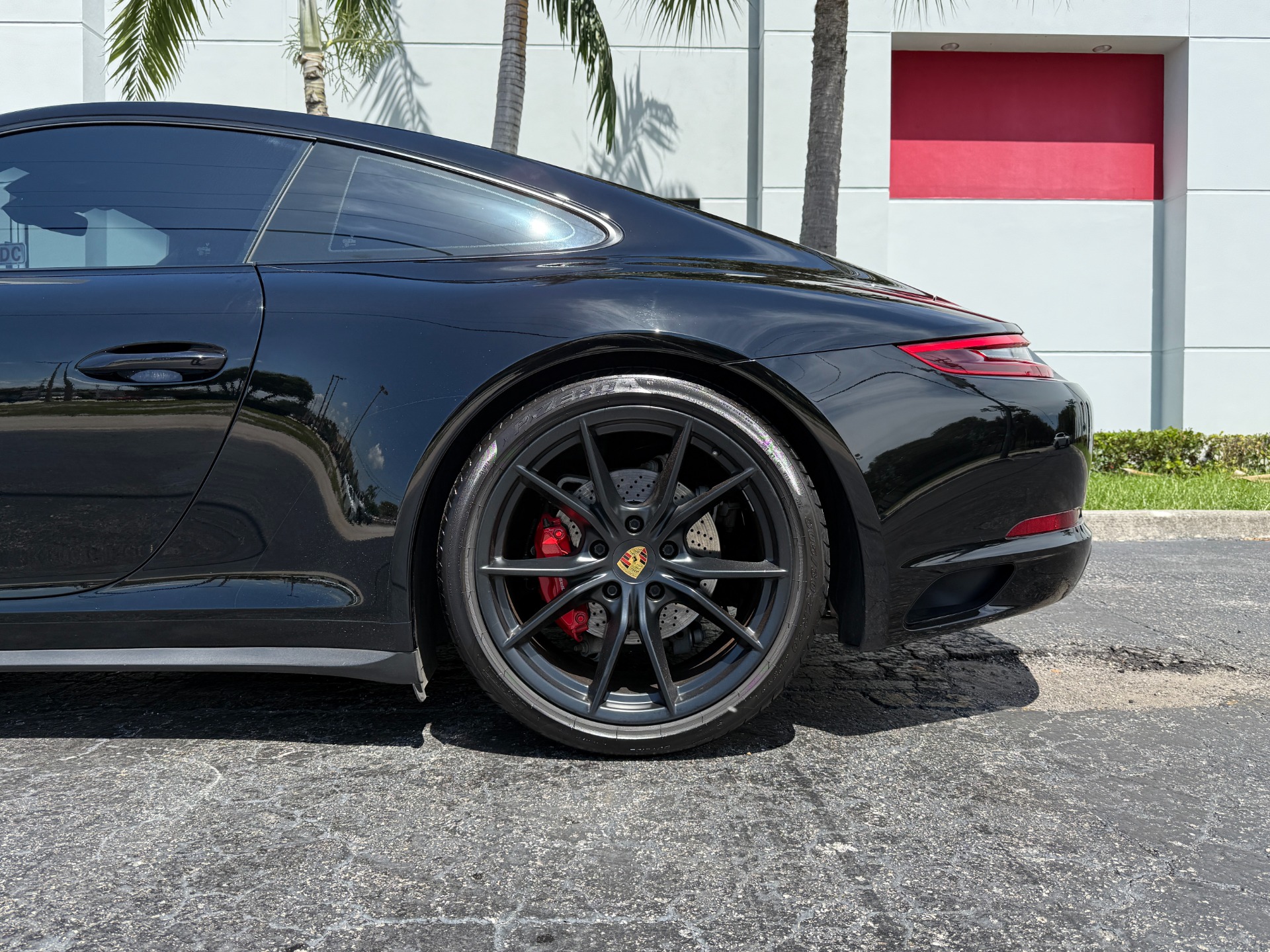 Used-2017-Porsche-911-Carrera-4S