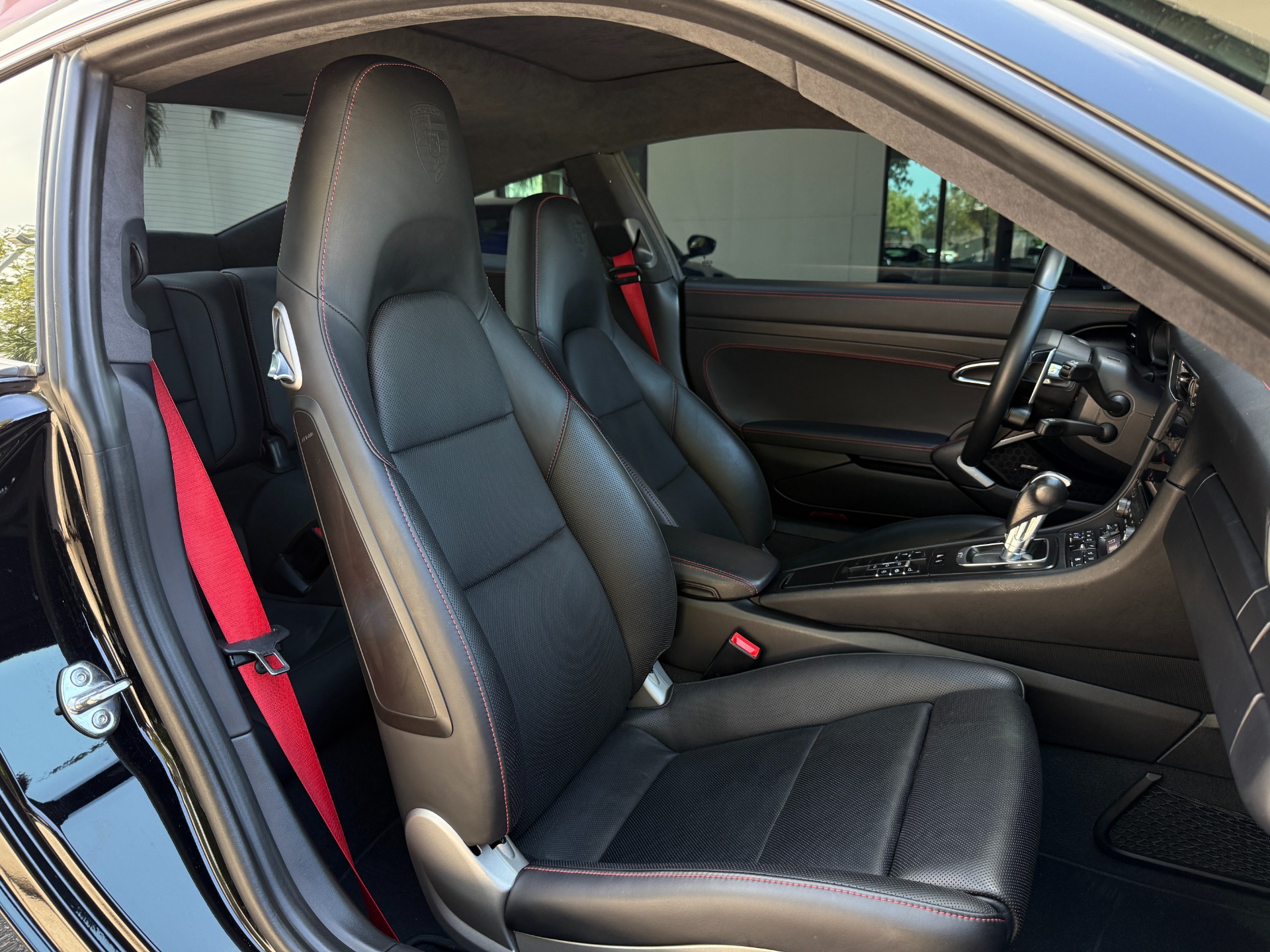 Used-2017-Porsche-911-Carrera-4S