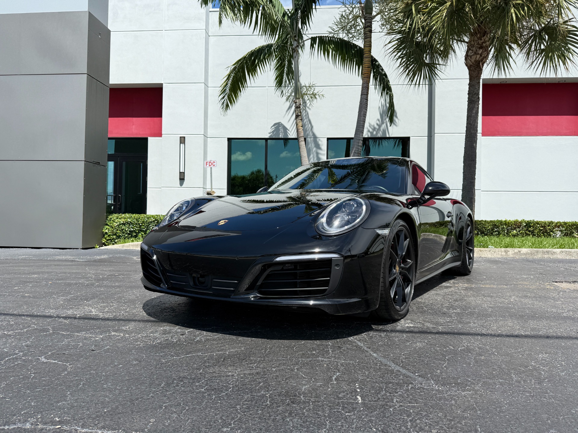 Used-2017-Porsche-911-Carrera-4S