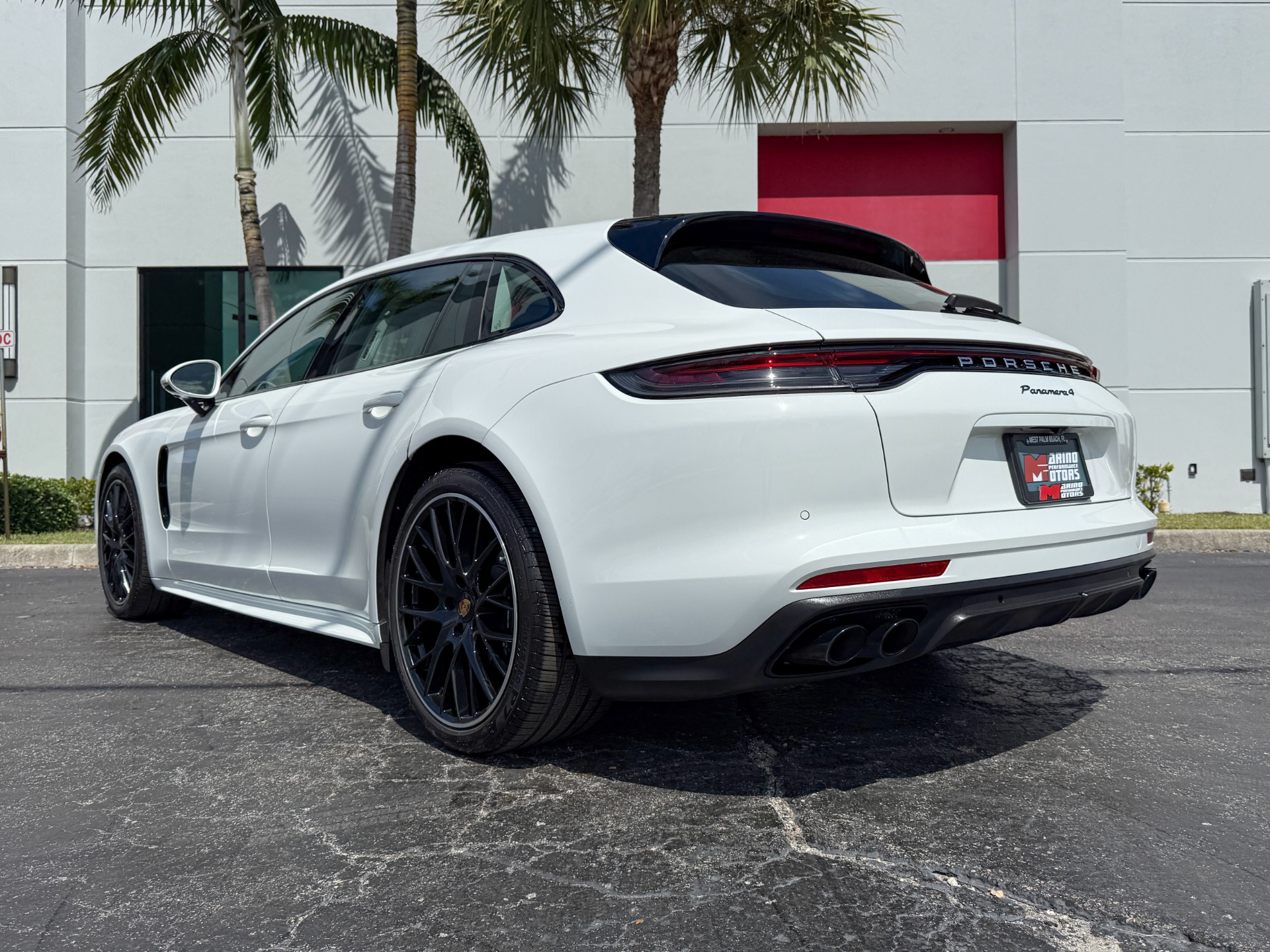 Used-2023-Porsche-Panamera-4-Sport-Turismo