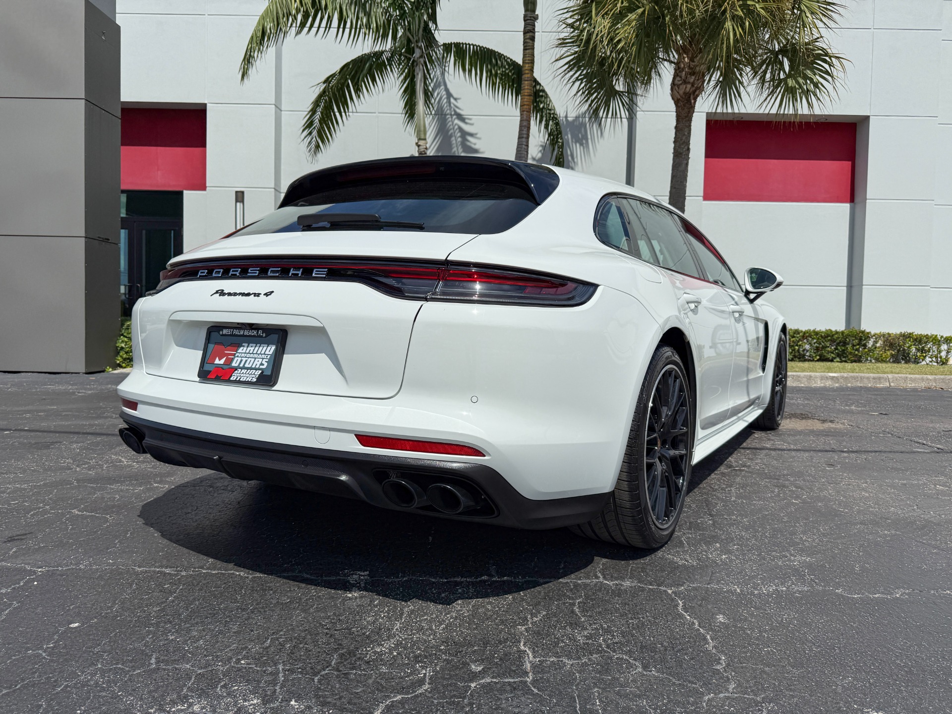 Used-2023-Porsche-Panamera-4-Sport-Turismo