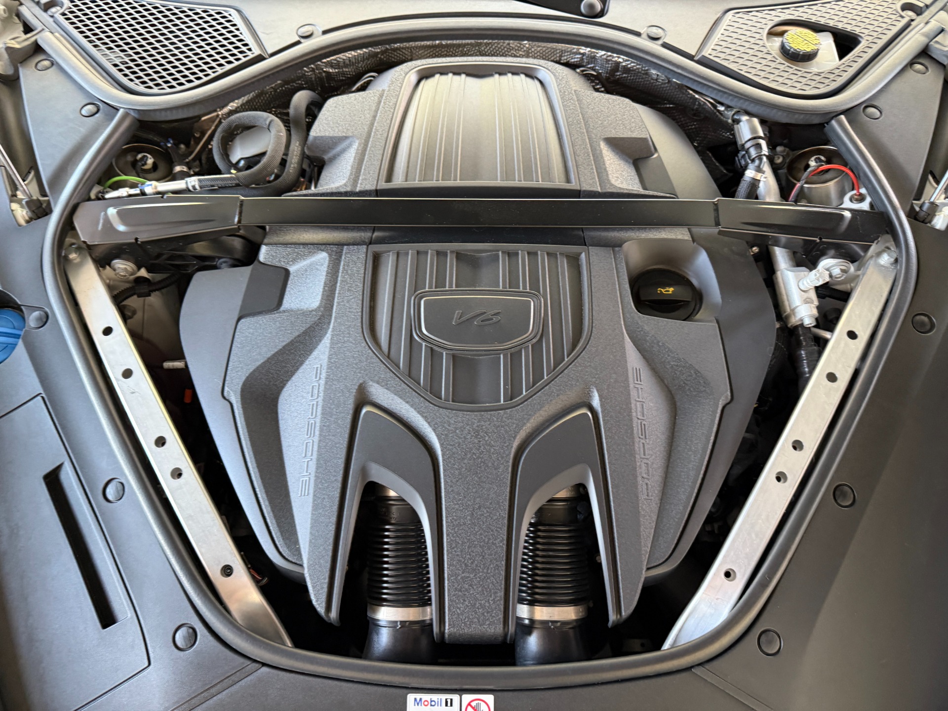 Used-2023-Porsche-Panamera-4-Sport-Turismo
