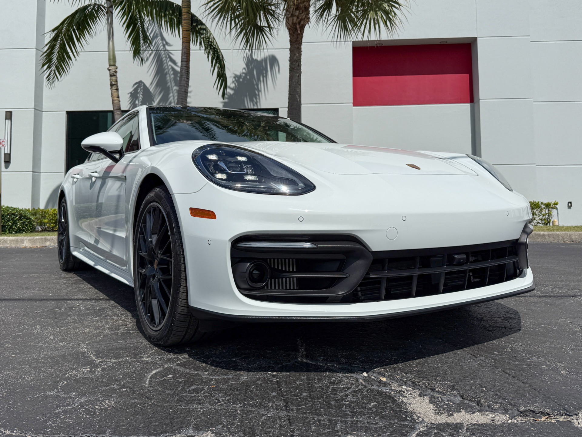 Used-2023-Porsche-Panamera-4-Sport-Turismo