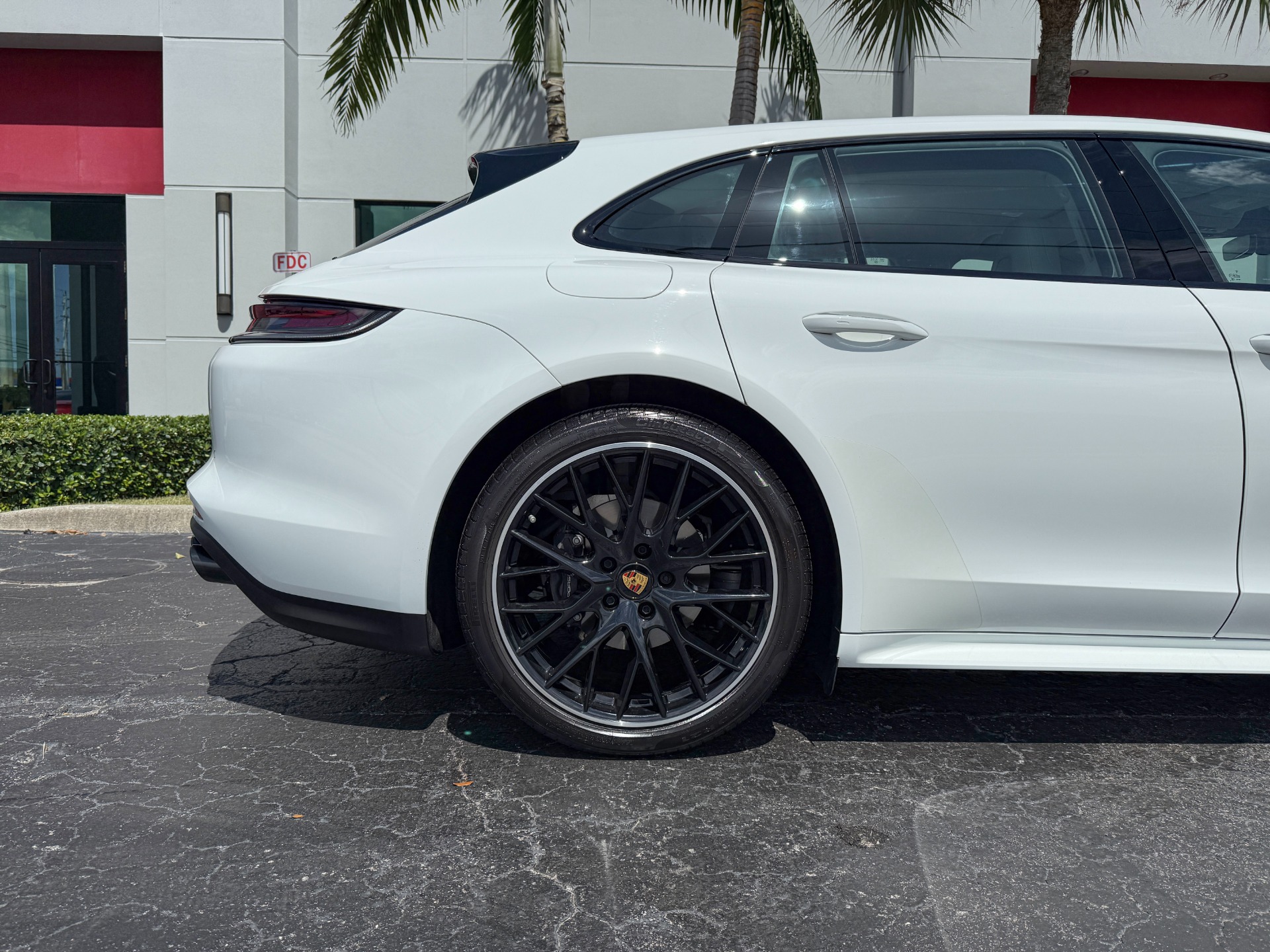 Used-2023-Porsche-Panamera-4-Sport-Turismo