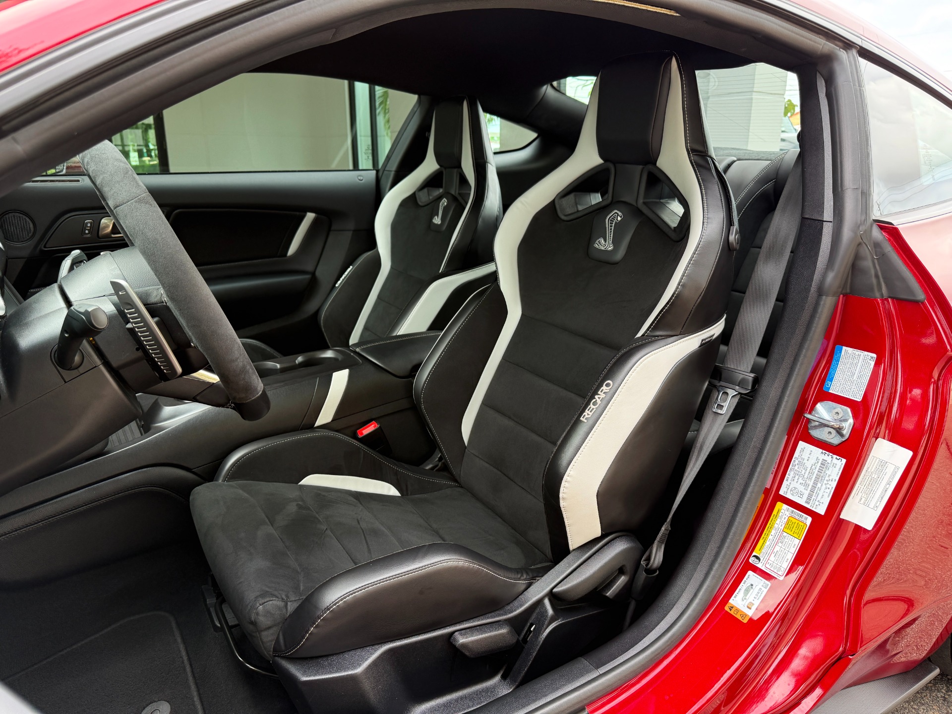 Used-2022-Ford-Mustang-Shelby-GT500