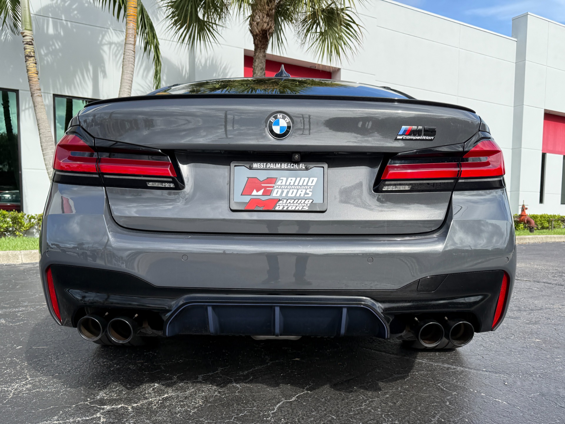 Used-2022-BMW-M5