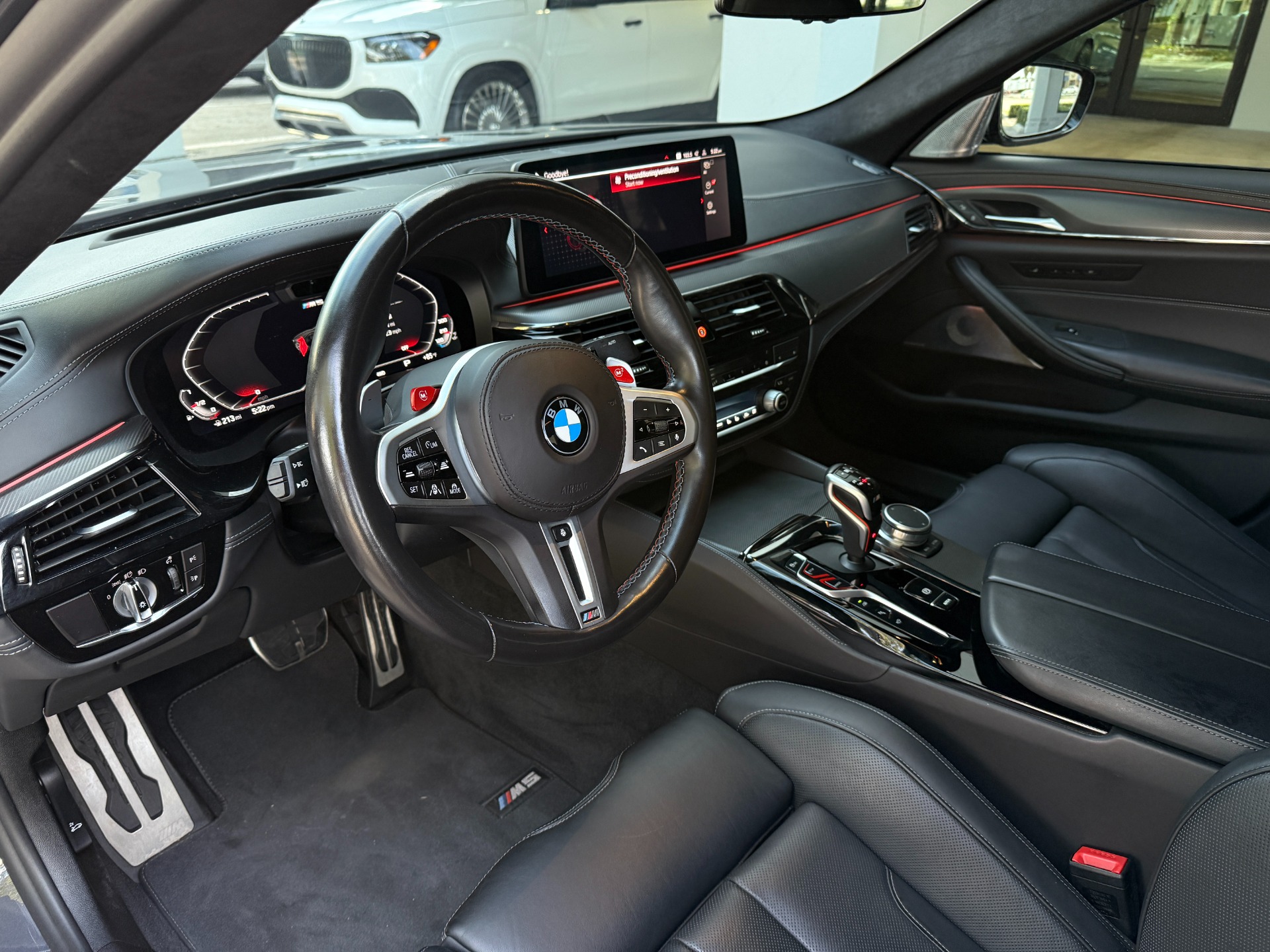 Used-2022-BMW-M5
