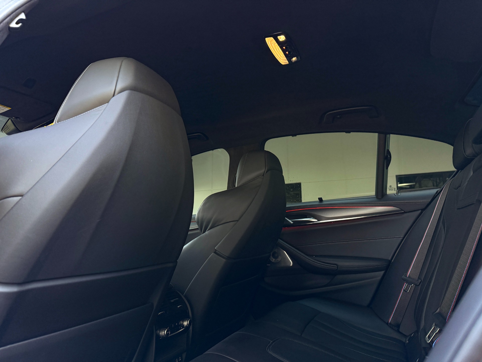 Used-2022-BMW-M5