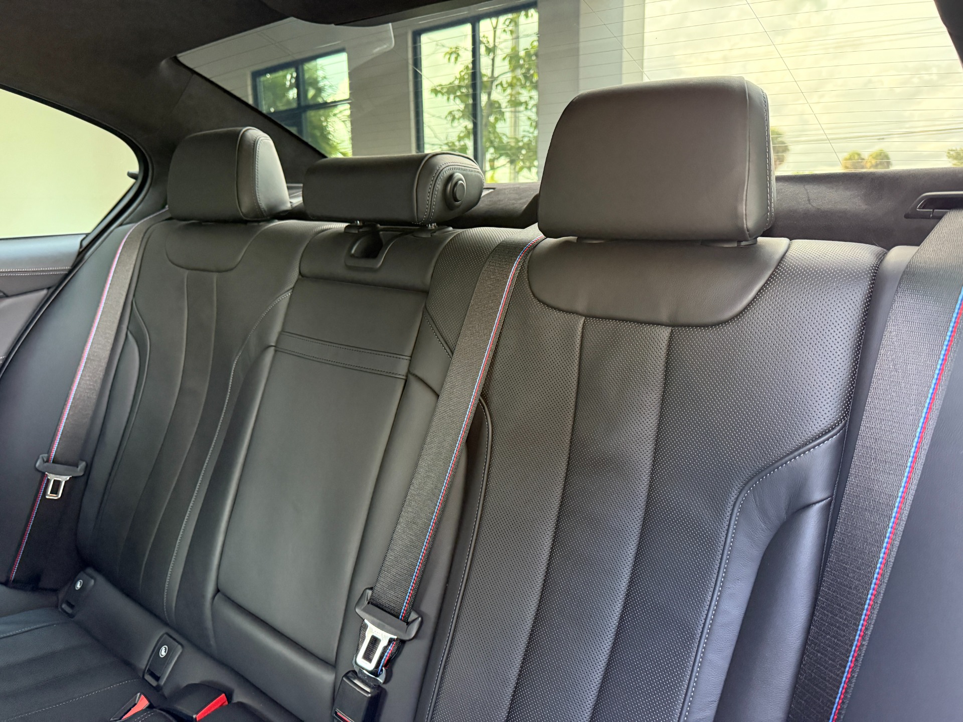 Used-2022-BMW-M5
