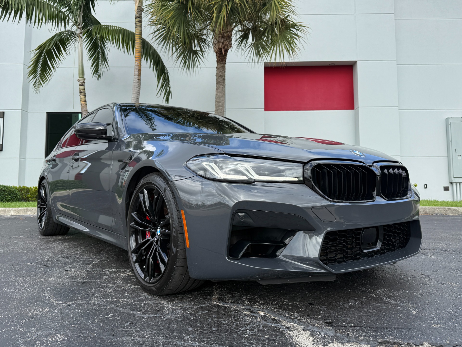 Used-2022-BMW-M5