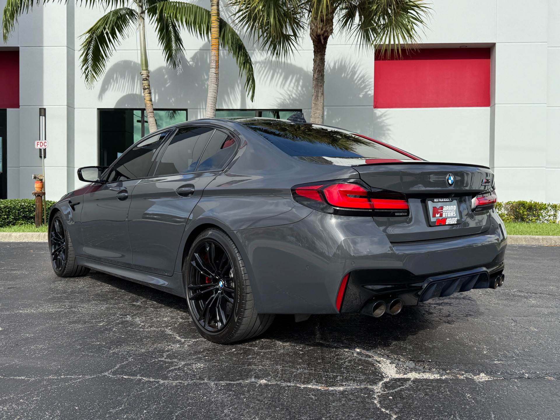 Used-2022-BMW-M5