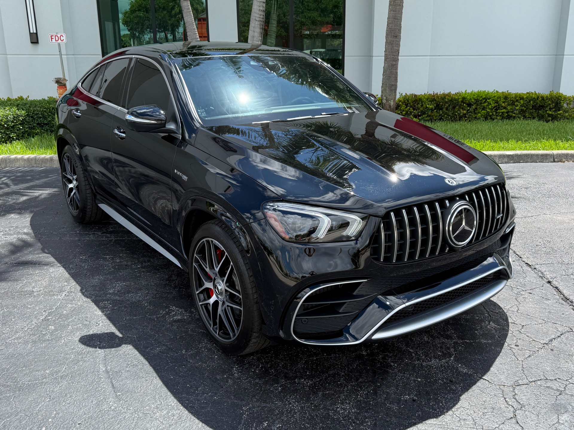 Used-2023-Mercedes-Benz-GLE-AMG-GLE-63-S