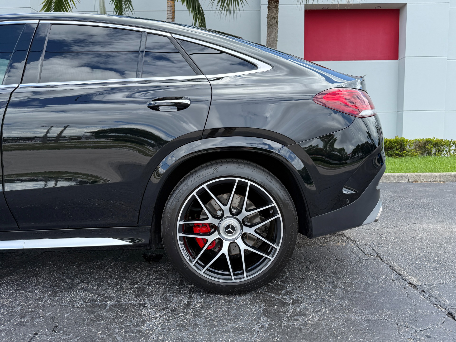 Used-2023-Mercedes-Benz-GLE-AMG-GLE-63-S