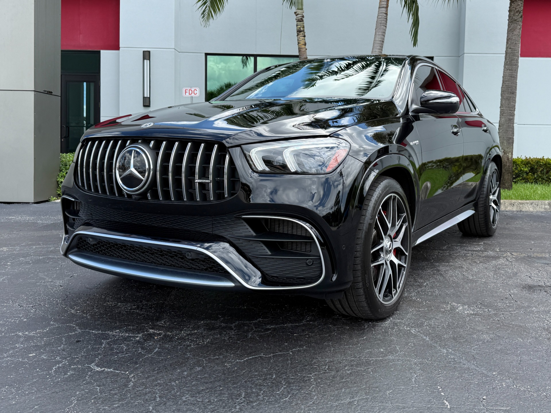 Used-2023-Mercedes-Benz-GLE-AMG-GLE-63-S