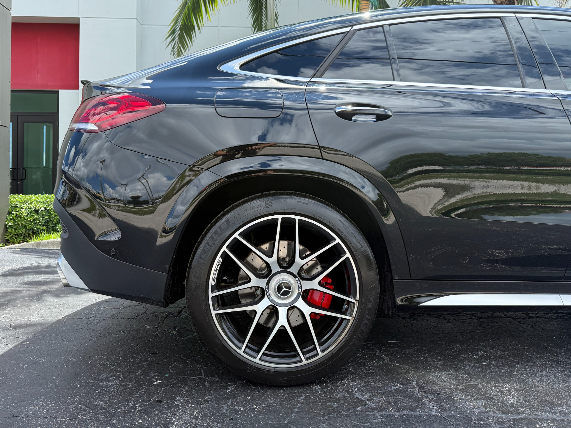 Used-2023-Mercedes-Benz-GLE-AMG-GLE-63-S