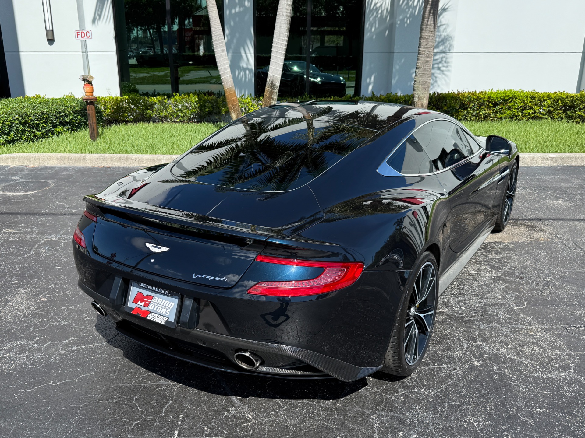 Used-2014-Aston-Martin-Vanquish
