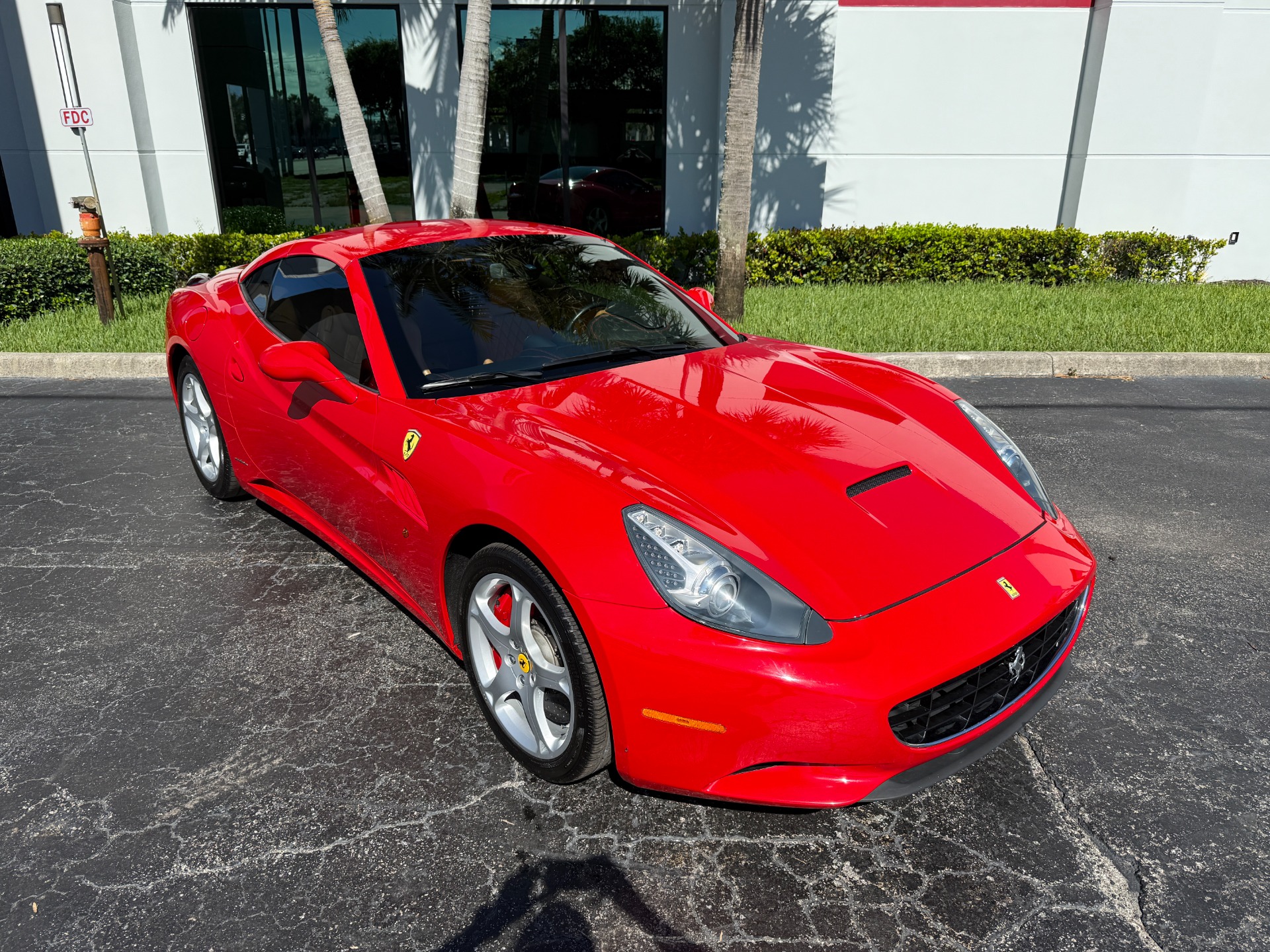 Used-2013-Ferrari-California