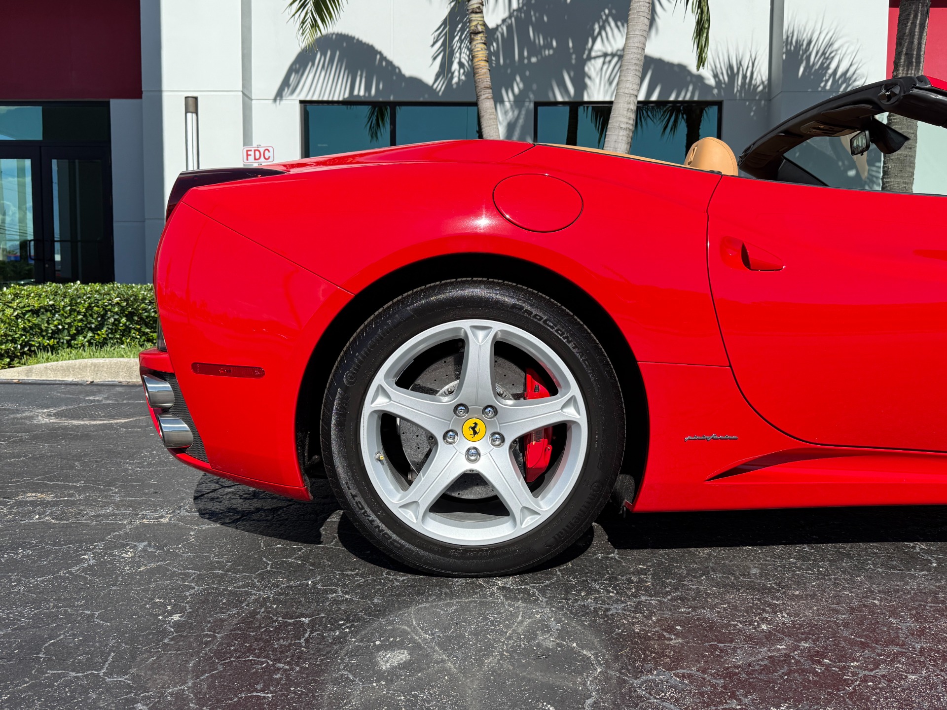 Used-2013-Ferrari-California