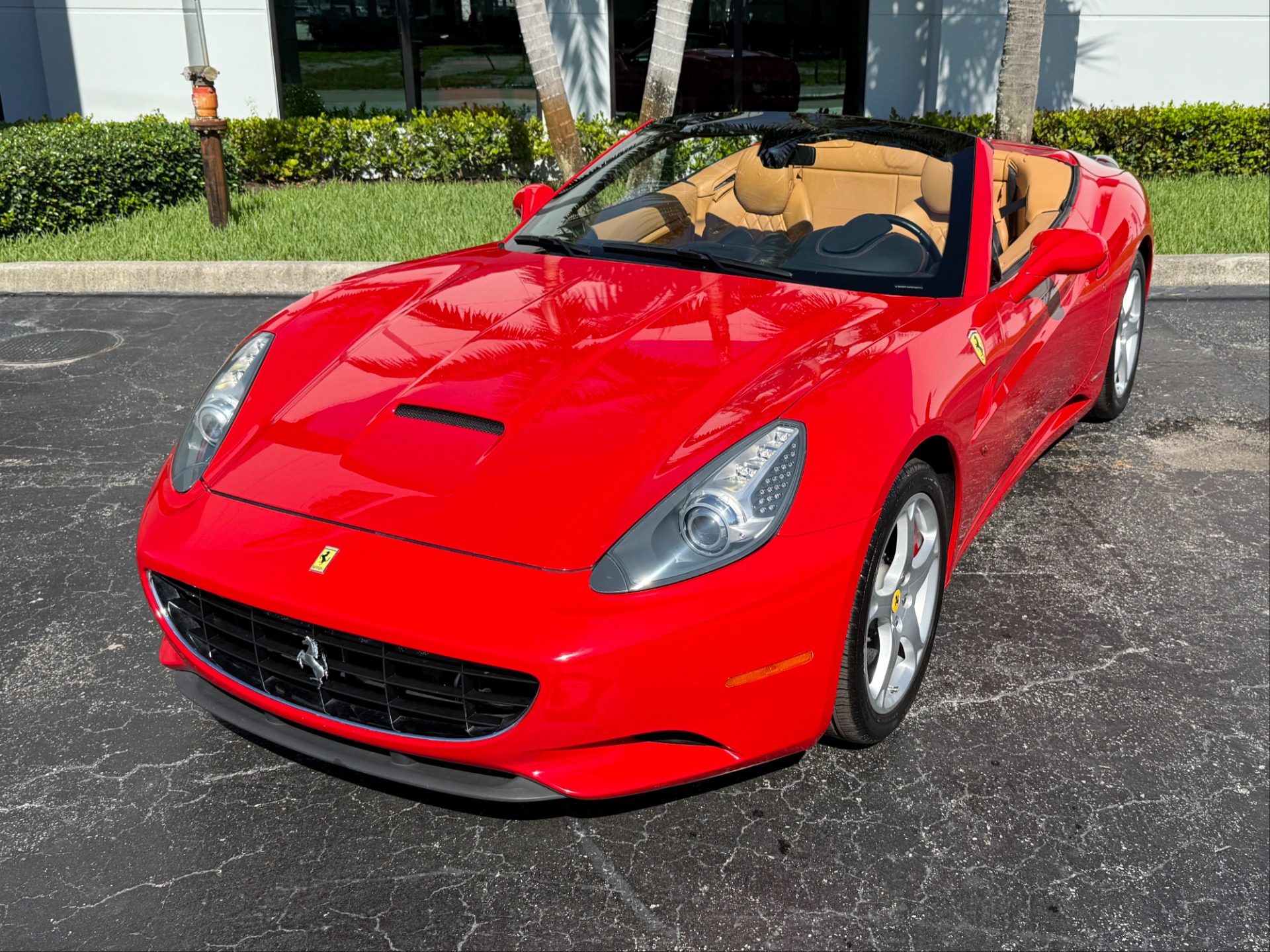 Used-2013-Ferrari-California