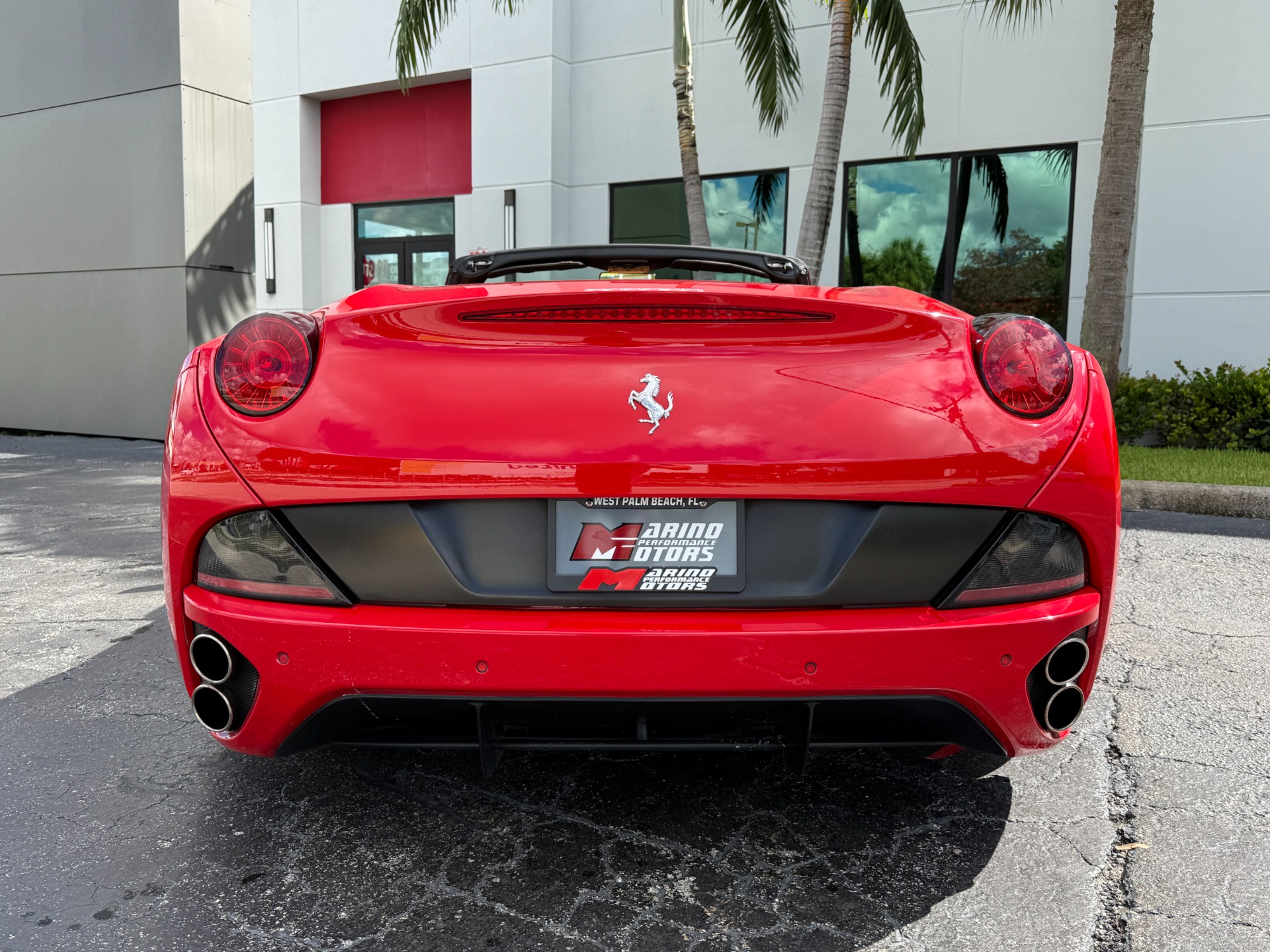2010 Ferrari California photo 10