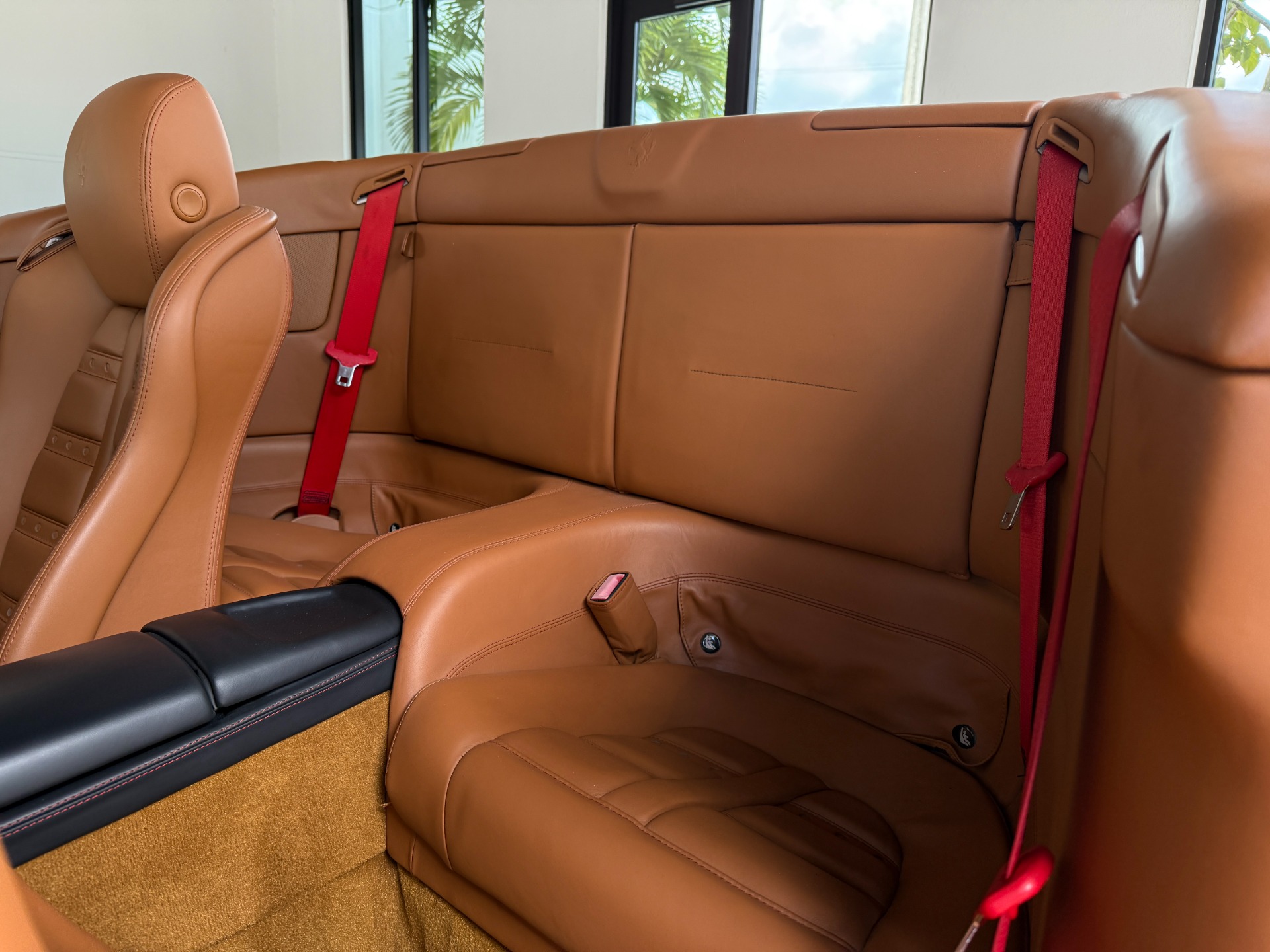 2010 Ferrari California photo 28