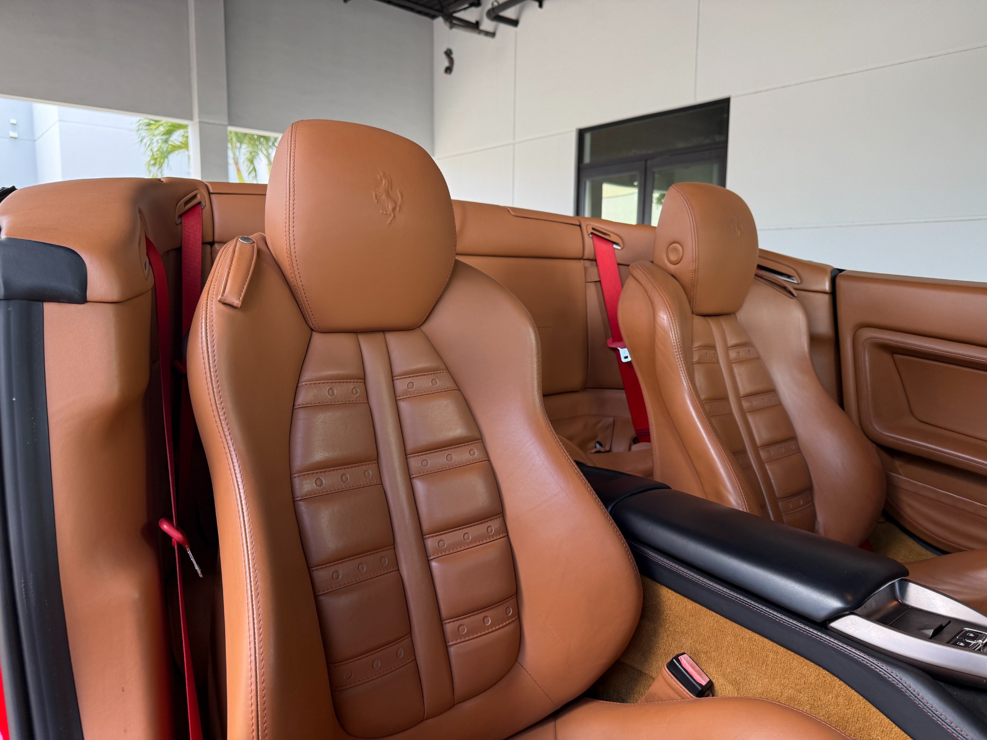 2010 Ferrari California photo 31