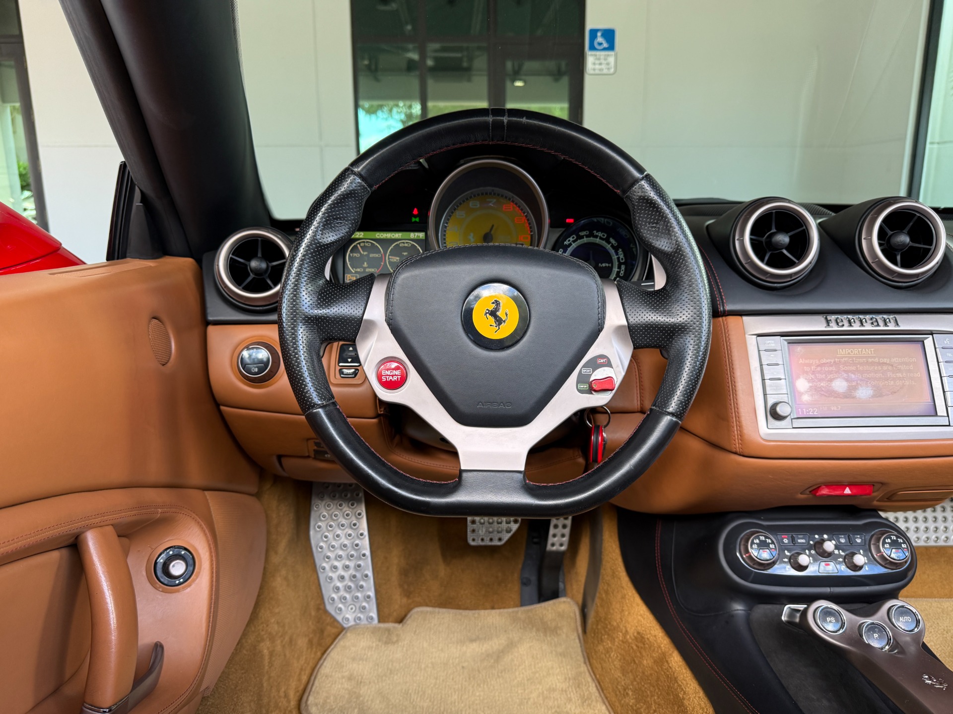 2010 Ferrari California photo 37