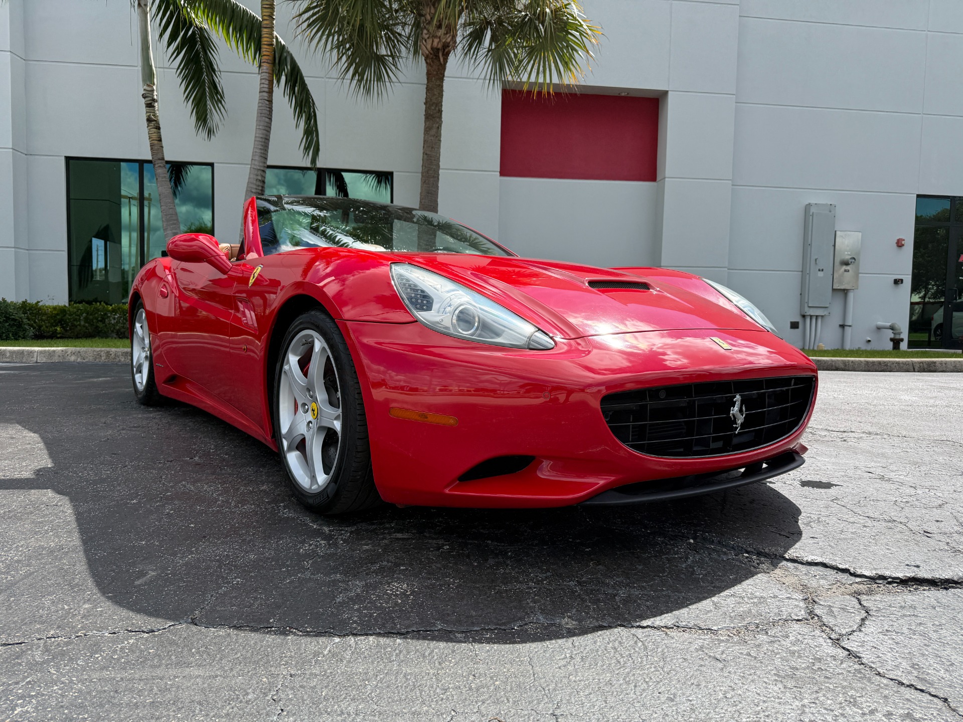 2010 Ferrari California photo 4