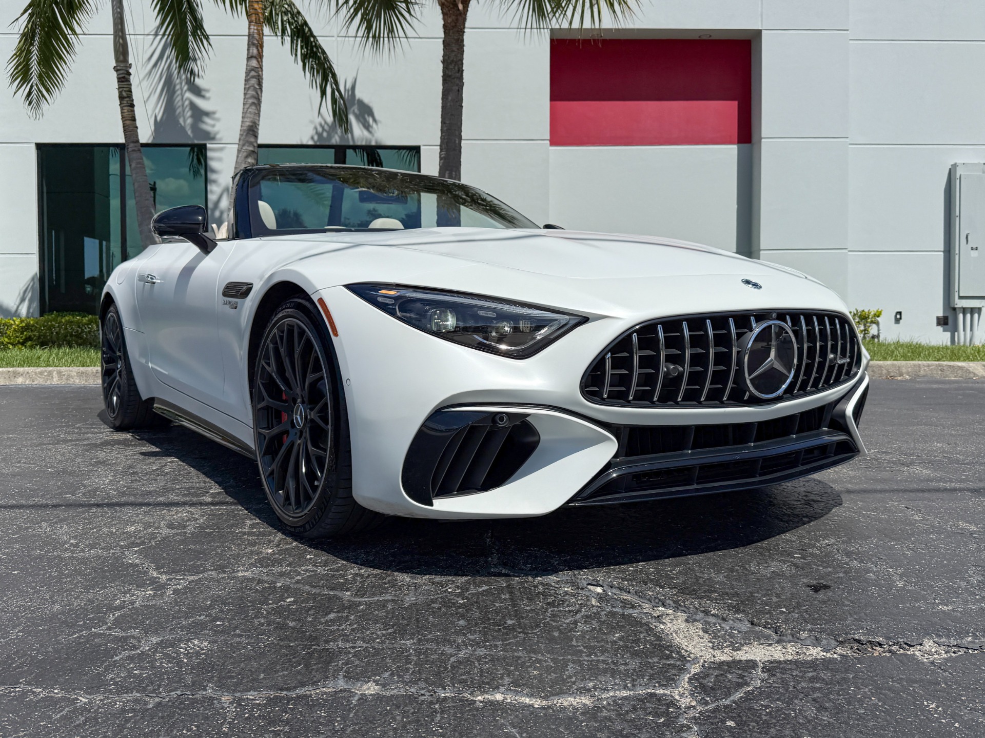 2022 Mercedes Benz SL AMG 55 photo 3