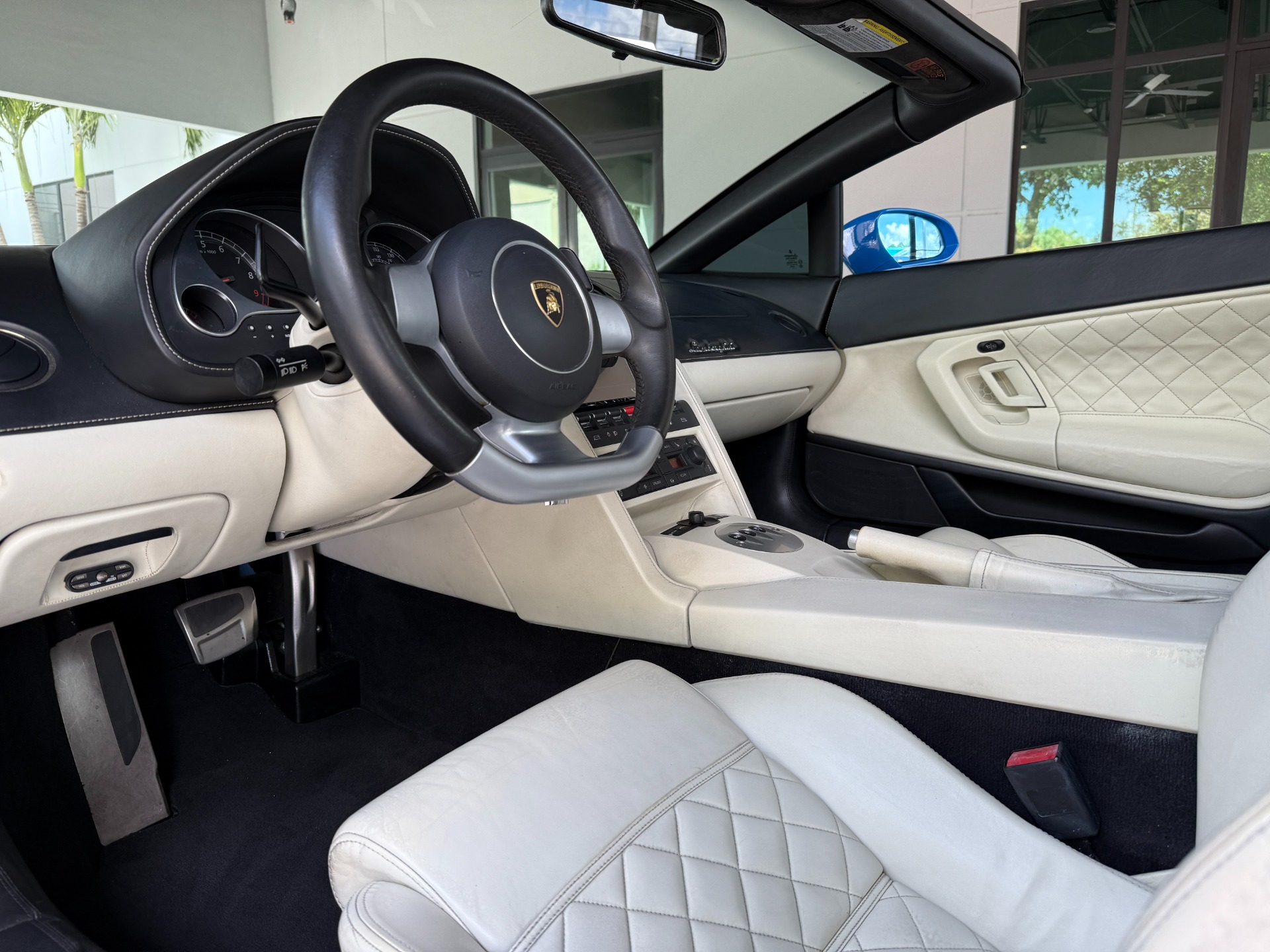 Used-2008-Lamborghini-Gallardo-Spyder