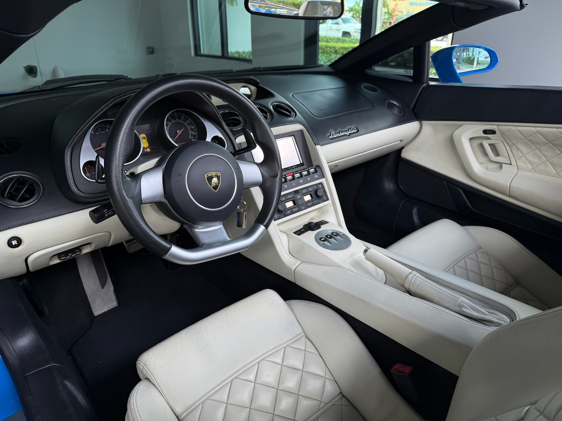 Used-2008-Lamborghini-Gallardo-Spyder