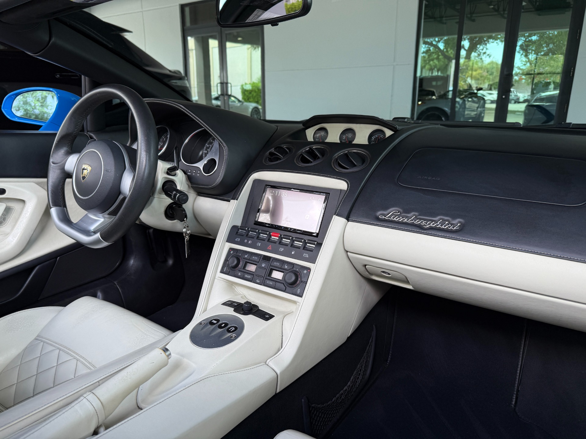 Used-2008-Lamborghini-Gallardo-Spyder