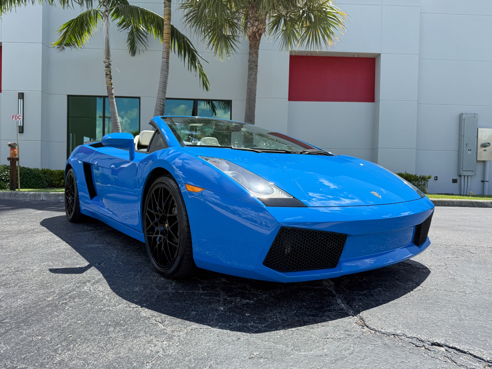 Used-2008-Lamborghini-Gallardo-Spyder