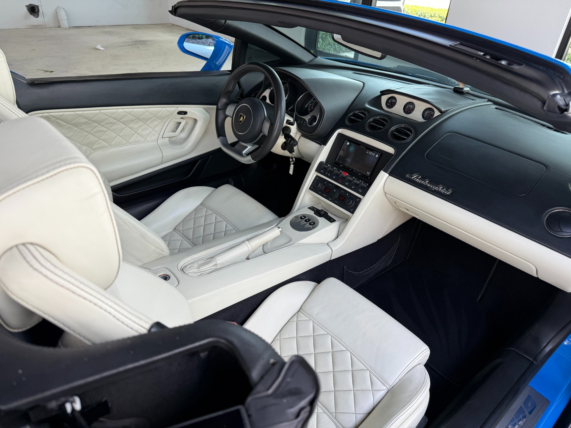 Used-2008-Lamborghini-Gallardo-Spyder