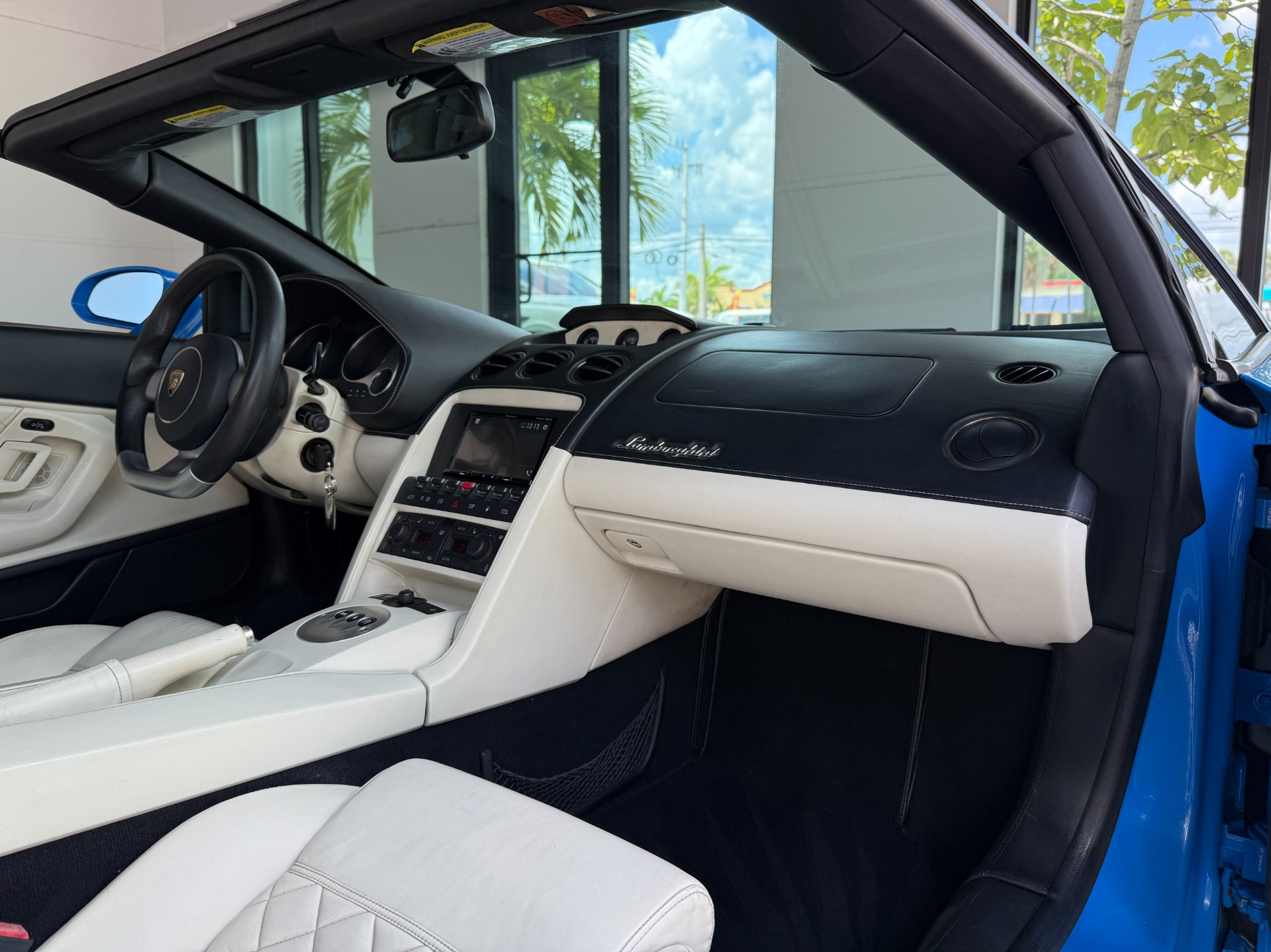 Used-2008-Lamborghini-Gallardo-Spyder