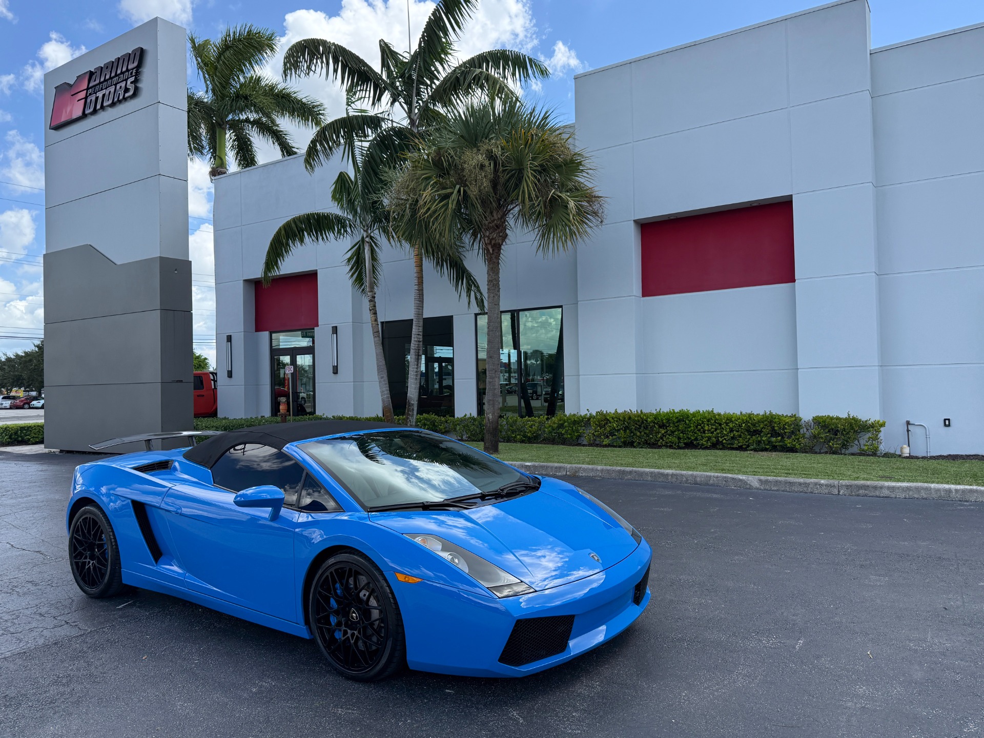 Used-2008-Lamborghini-Gallardo-Spyder