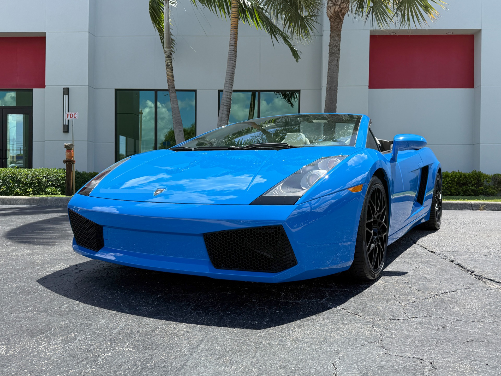Used-2008-Lamborghini-Gallardo-Spyder