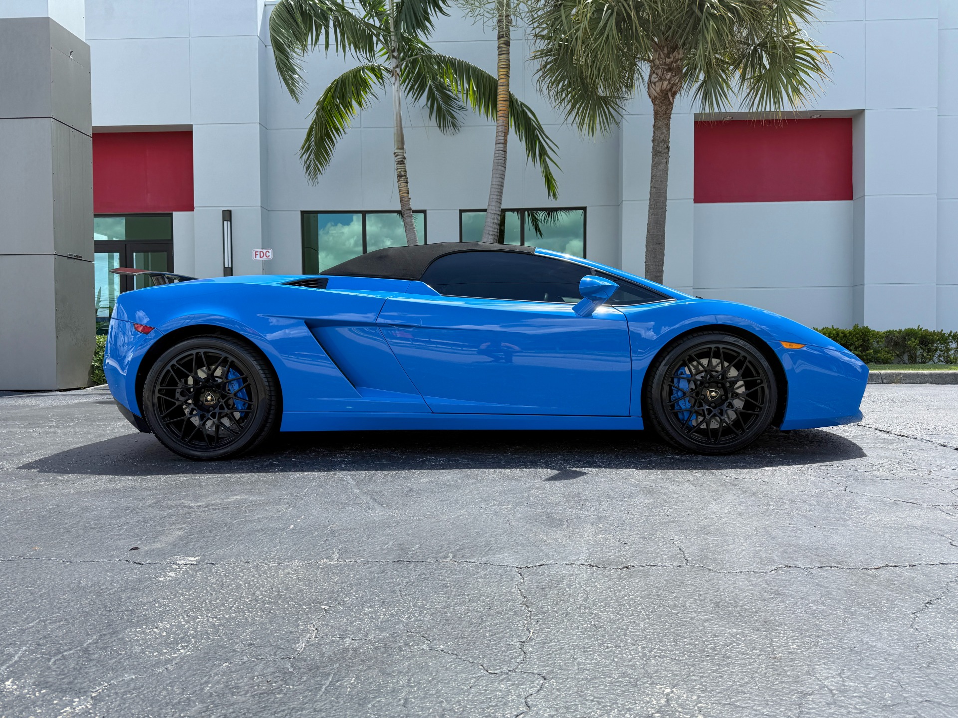 Used-2008-Lamborghini-Gallardo-Spyder