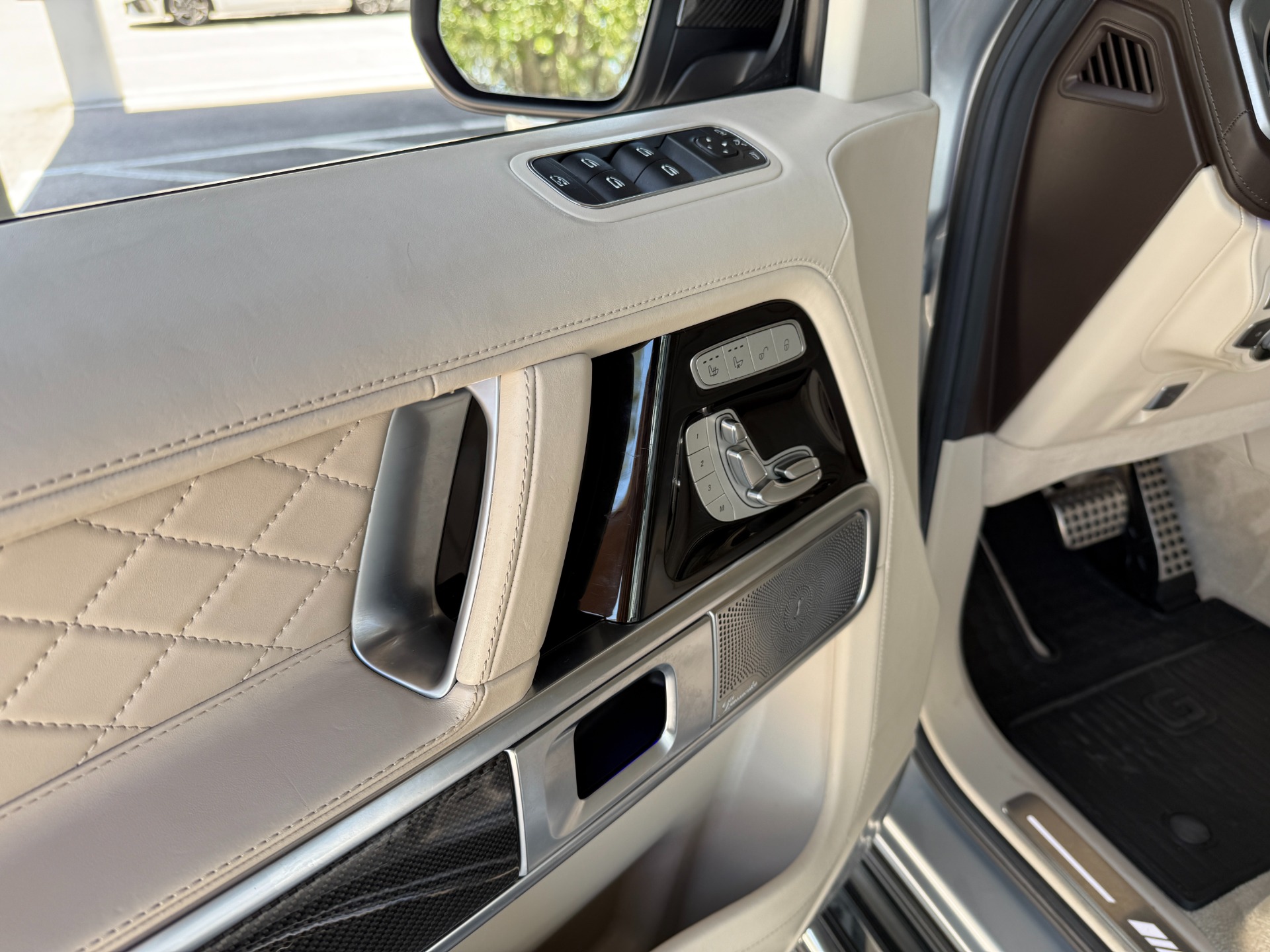 Used-2020-Mercedes-Benz-G-Class-AMG-G-63