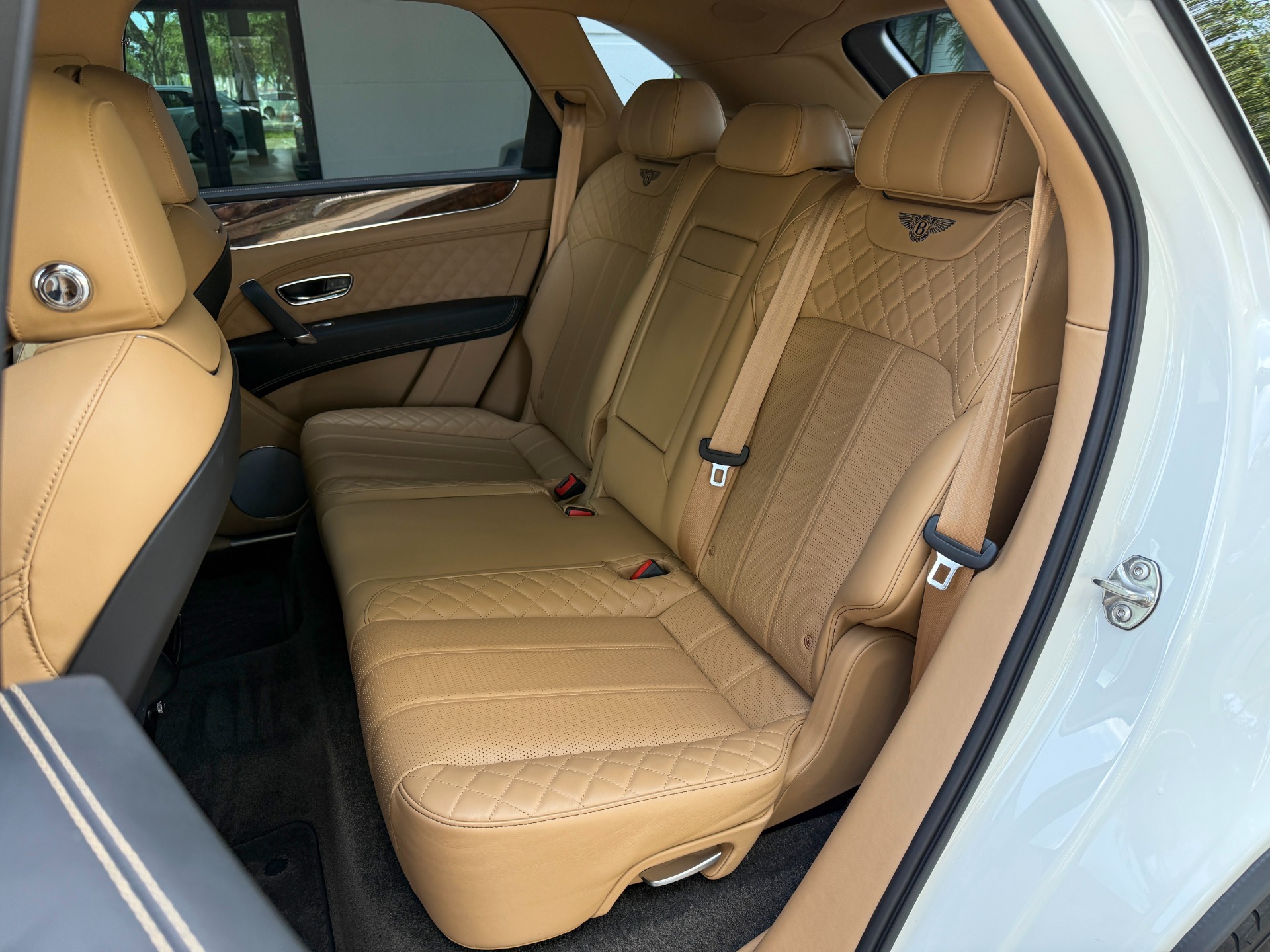 Used-2019-Bentley-Bentayga-V8