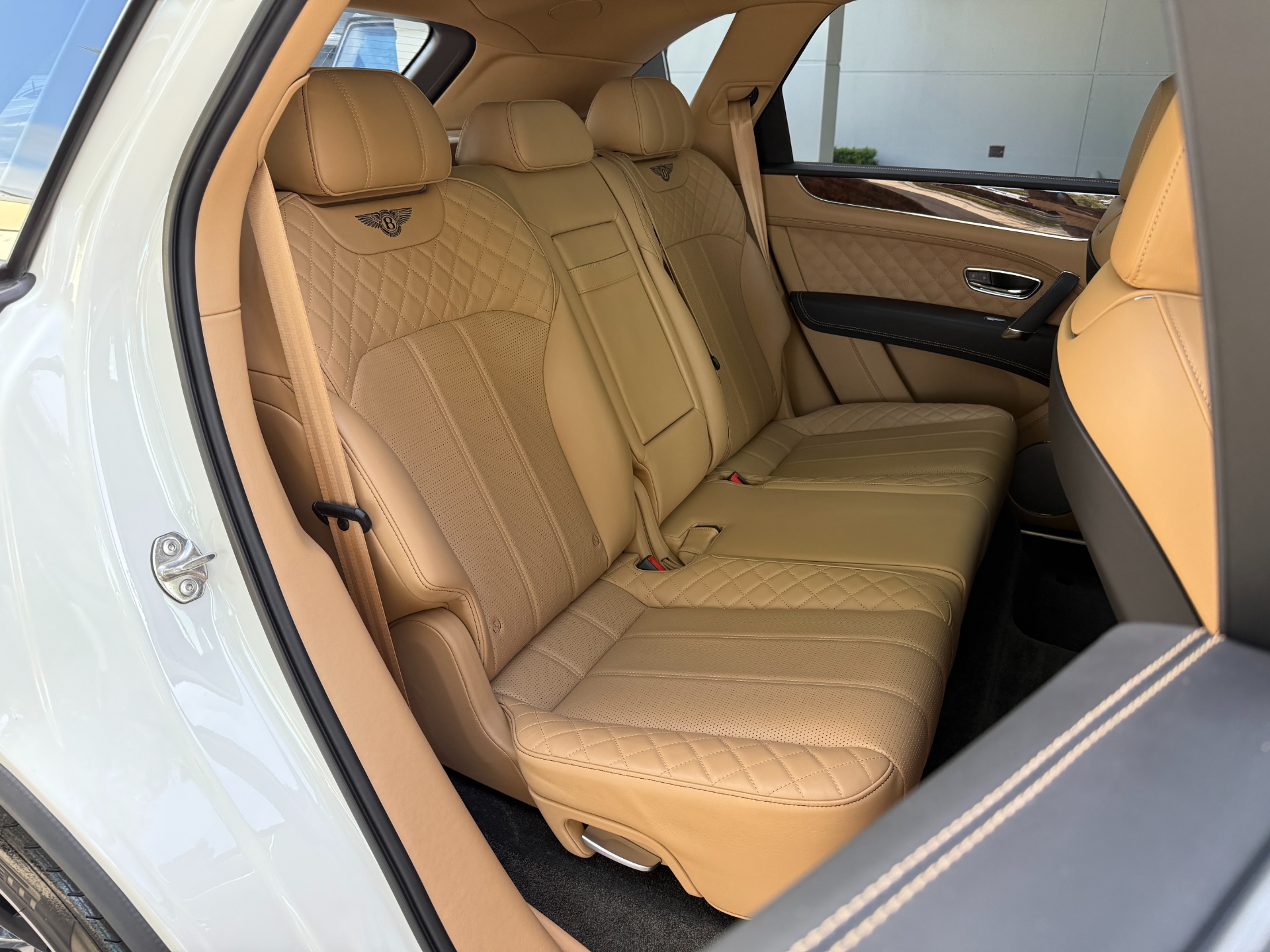 Used-2019-Bentley-Bentayga-V8