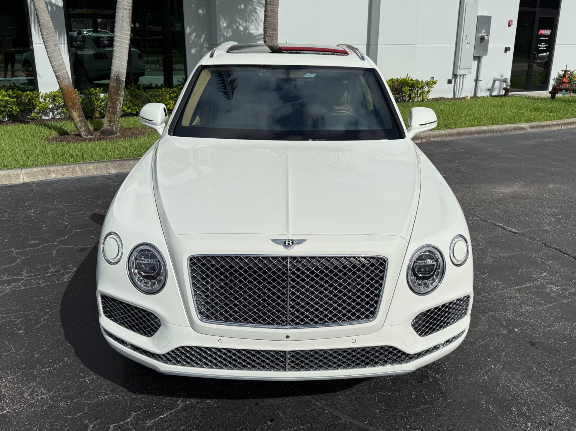 Used-2019-Bentley-Bentayga-V8