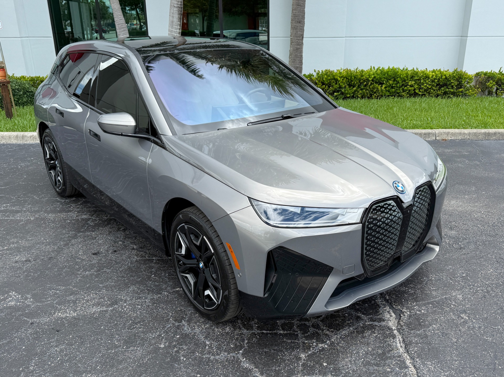 Used-2025-BMW-iX-xDrive50