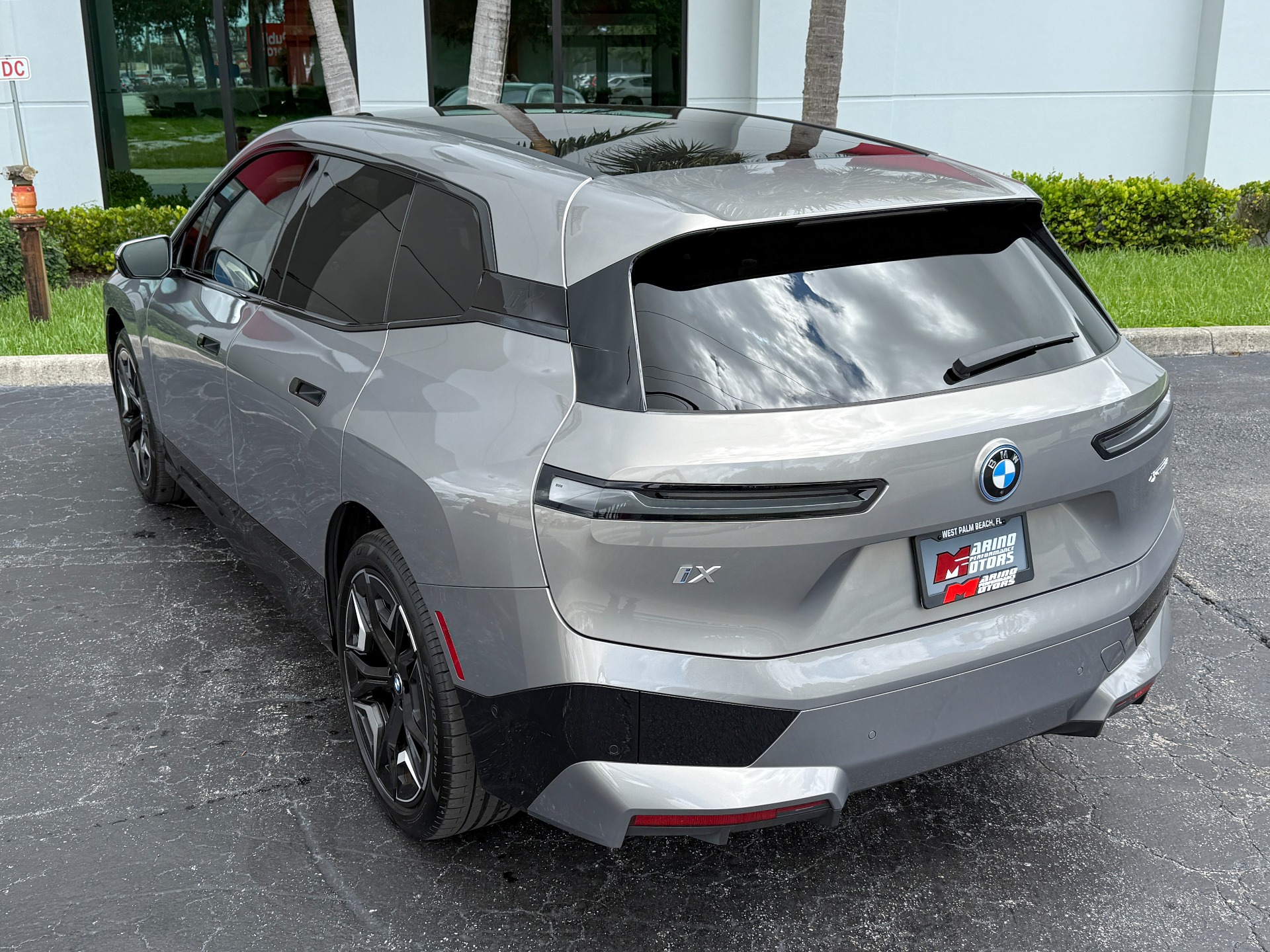 Used-2025-BMW-iX-xDrive50
